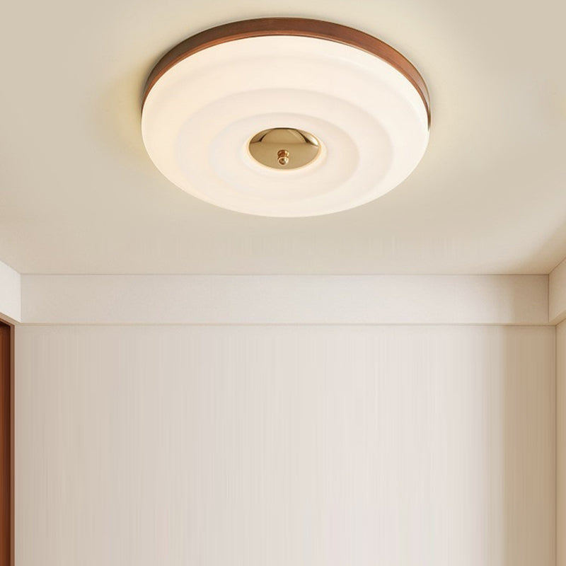 Plafonnier LED rond en crème nordique contemporain en fer, bois et acrylique pour chambre 