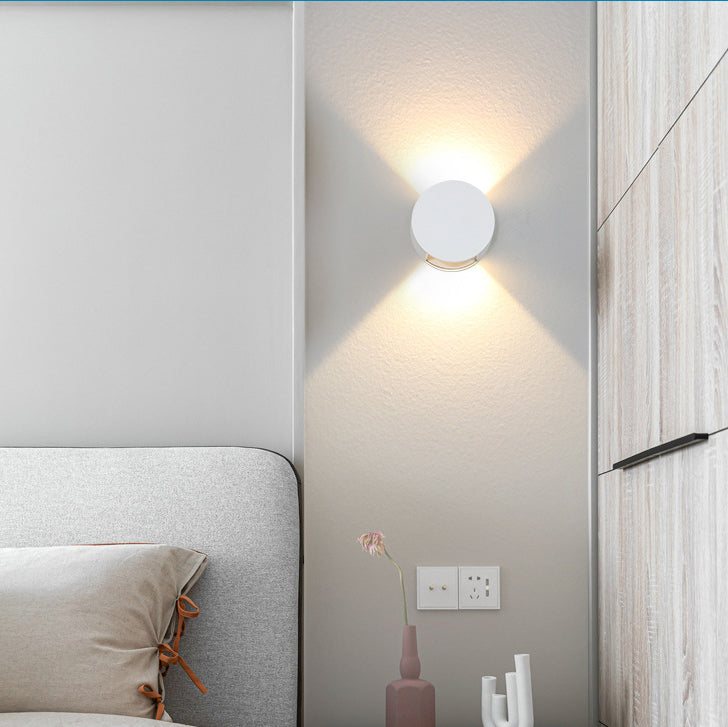 مصباح حائط LED زجاجي دائري من الألومنيوم بتصميم بسيط حديث للفناء الخارجي 