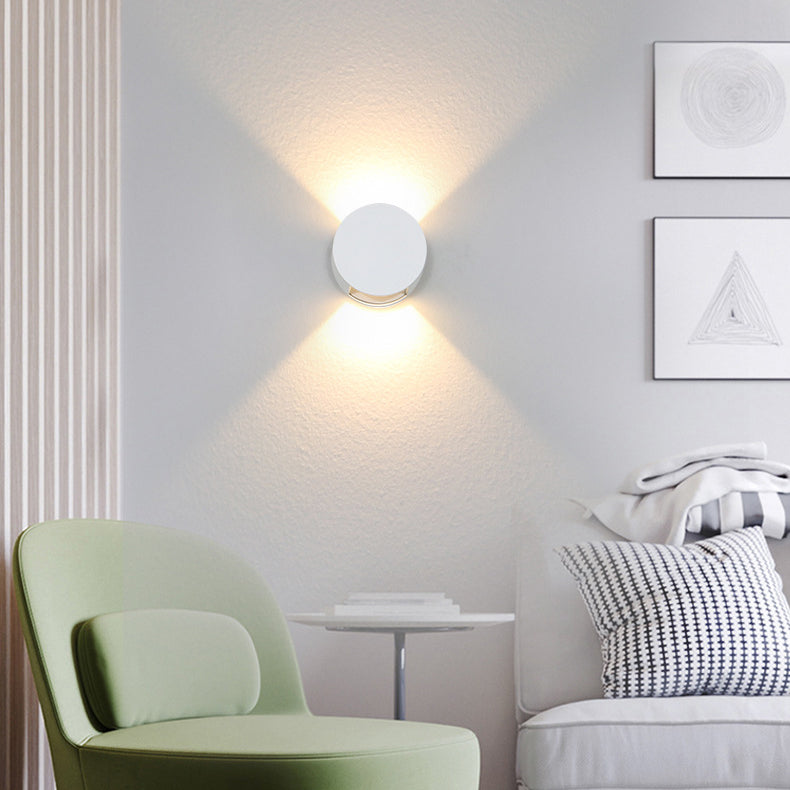 مصباح حائط LED زجاجي دائري من الألومنيوم بتصميم بسيط حديث للفناء الخارجي 