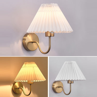 Lámpara Aplique de Pared de Tela Plegable de Hierro de 1 Luz de Cono Redondo Minimalista Moderna para Dormitorio 