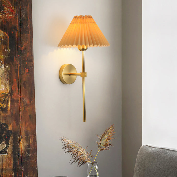Applique Murale Moderne Minimaliste Cône Trapèze Long Poteau Fer Tissu 1 Lumière Pour Chambre 