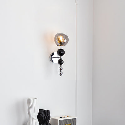 Zeitgenössische nordische runde Multi-Orb-Glas-Holz-Eisen-1-Licht-Wandleuchter-Lampe für Wohnzimmer 