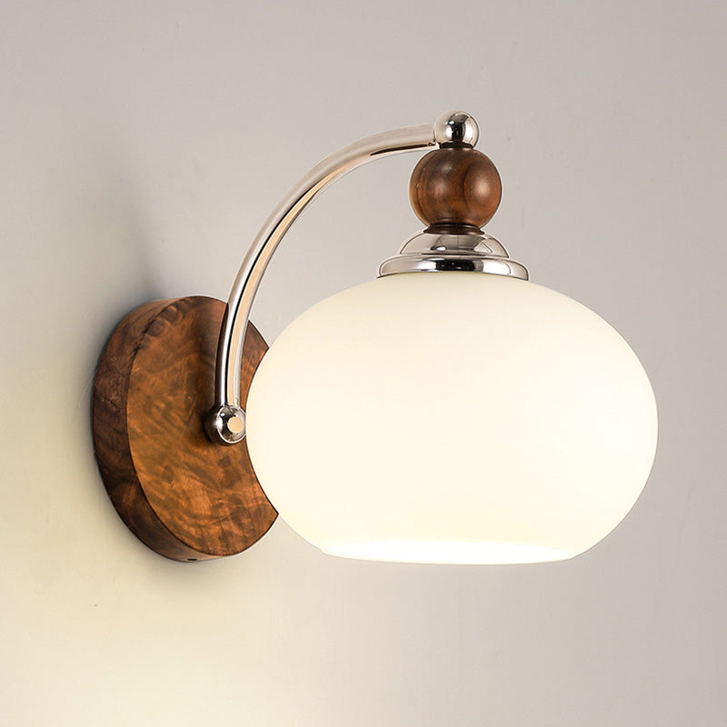 Applique murale traditionnelle vintage ovale en bois, fer et verre à 1 lumière pour chambre 