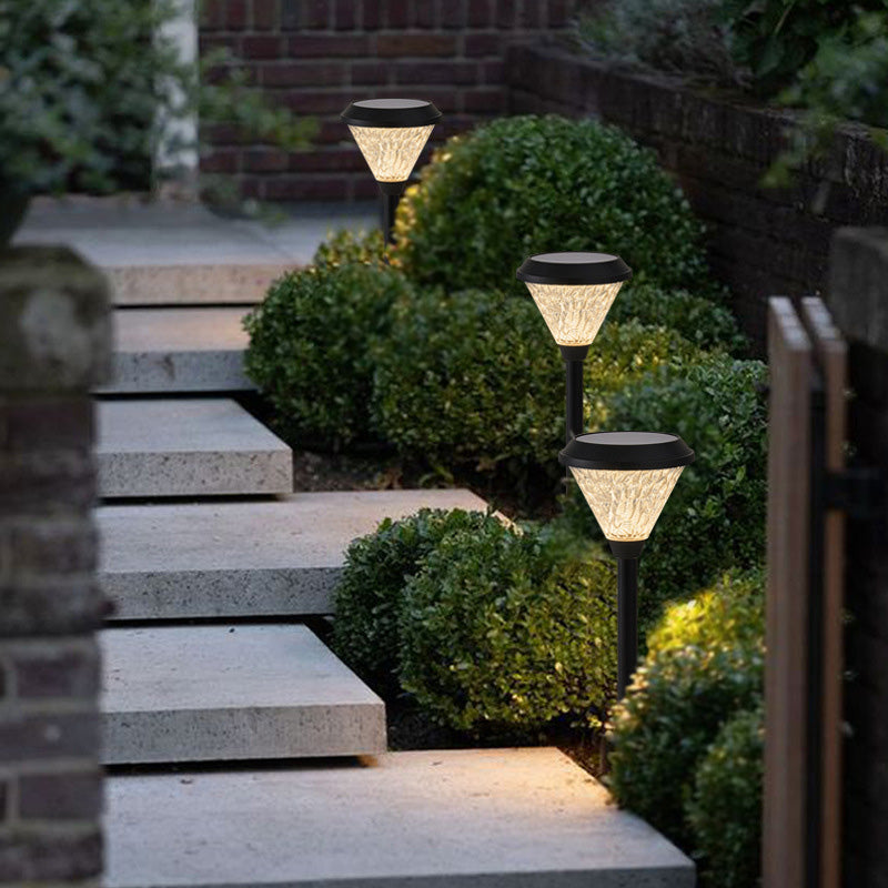Luz exterior de enchufe de suelo cónica impermeable solar minimalista moderna de ABS PC para jardín 
