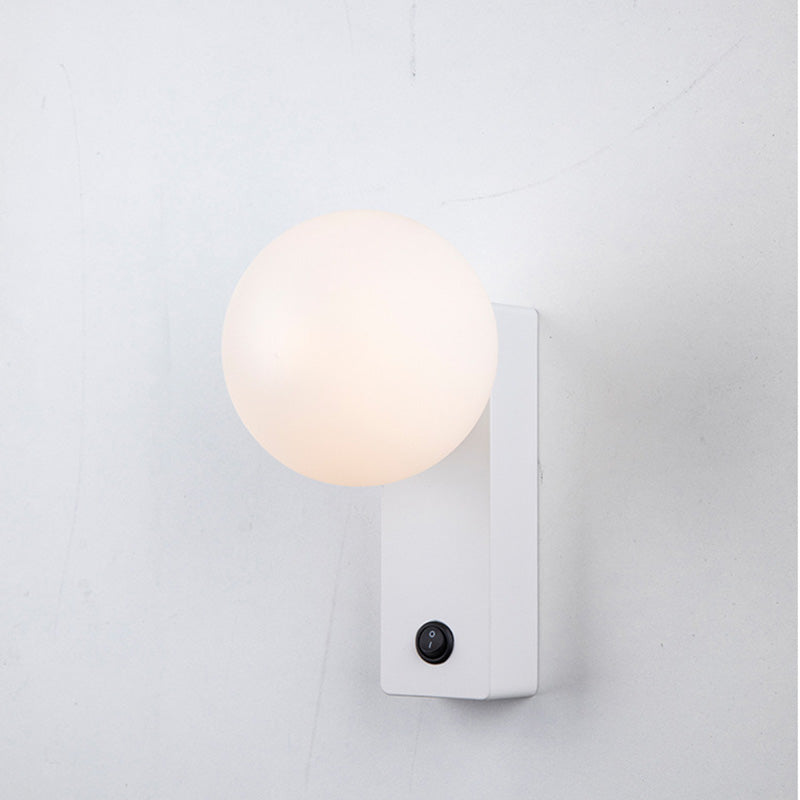 Moderne Einfachheit rechteckige Kugel Aluminium ABS 1-Licht Wandleuchte Lampe für Schlafzimmer 