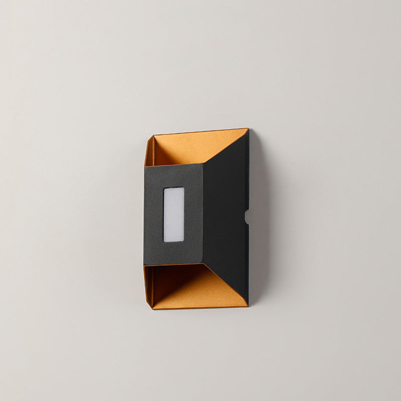 Applique murale LED en aluminium trapézoïdale rectangulaire étanche minimaliste moderne pour patio extérieur 