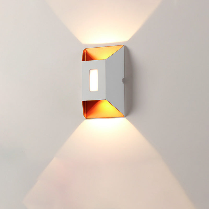 Aplique de pared LED trapezoidal rectangular de aluminio impermeable minimalista moderno para patio exterior 