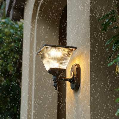مصباح حائط LED من الألومنيوم بتصميم عصري بسيط مقاوم للماء بشكل مربع دائري للطاقة الشمسية للاستخدام في الفناء الخارجي 