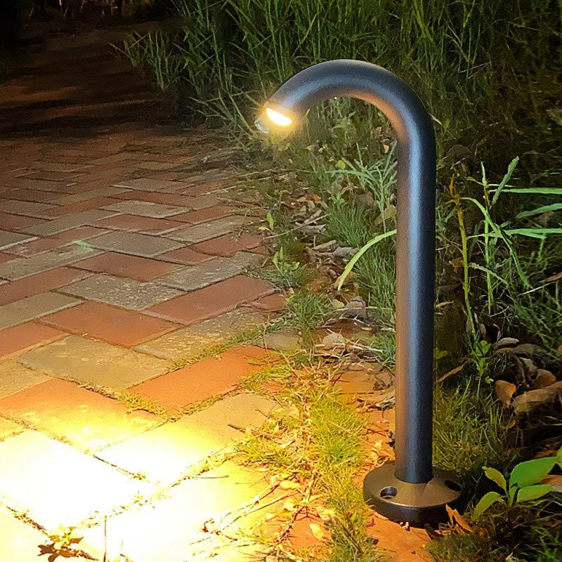 Lumière extérieure LED en aluminium pour jardin, poteau cylindrique incurvé étanche, simplicité moderne 