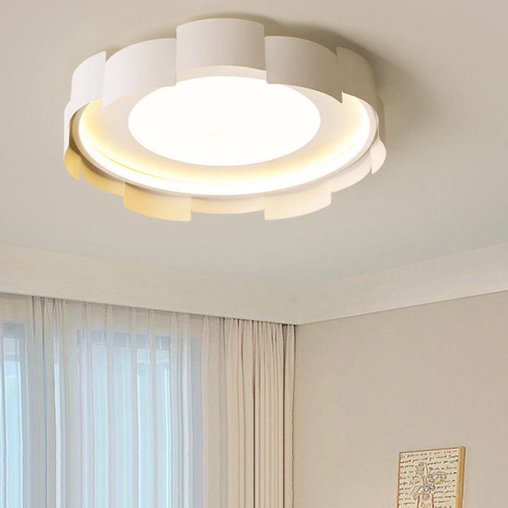 Plafonnier LED rond en fer et acrylique minimaliste moderne pour chambre à coucher 