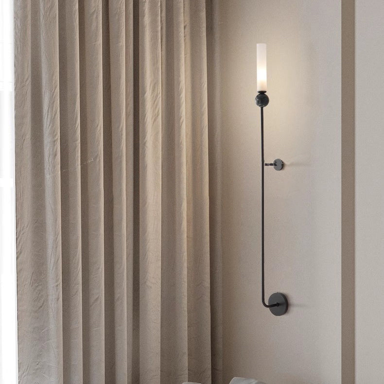 Applique murale moderne de luxe à cylindre long en cuivre et marbre avec 1 lumière pour salon 