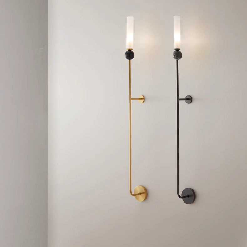 Applique murale moderne de luxe à cylindre long en cuivre et marbre avec 1 lumière pour salon 