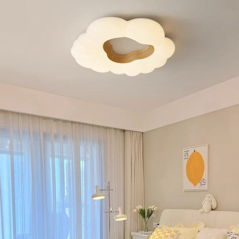 Plafonnier LED en fer et plastique nuages crémeux nordiques contemporains pour chambre à coucher 