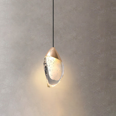 Lámpara colgante LED de cristal con hardware ovalado irregular minimalista moderno para dormitorio 