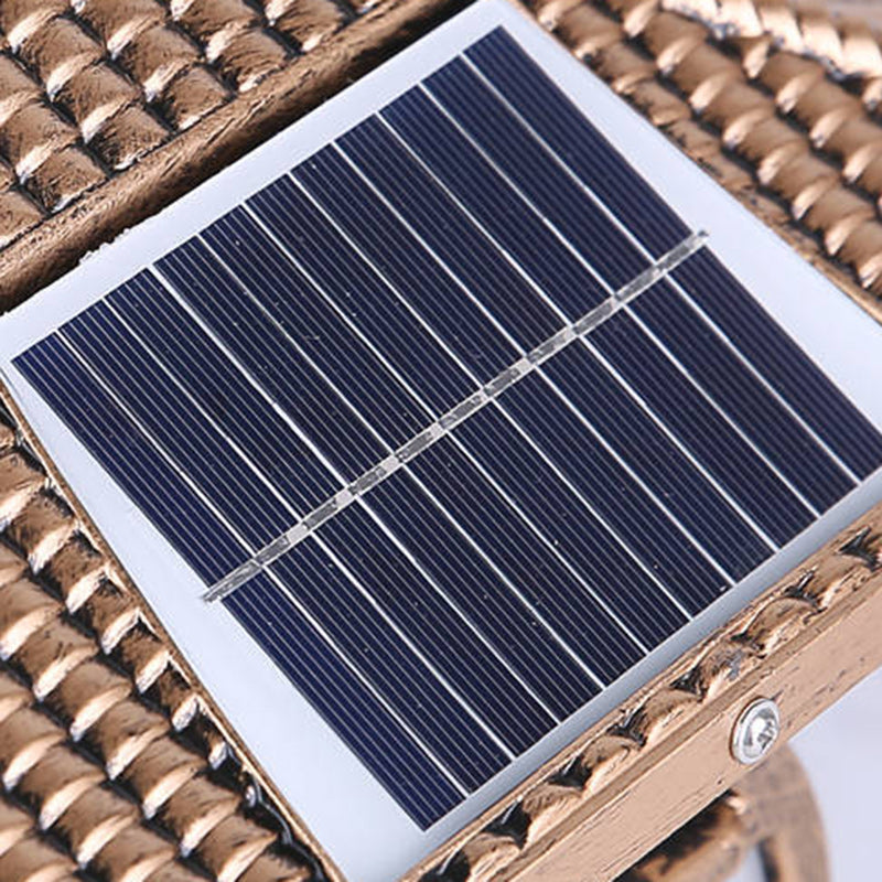 ضوء رأس عمود LED من الألومنيوم على شكل منزل رباعي تقليدي صيني شمسي مقاوم للماء للحديقة 