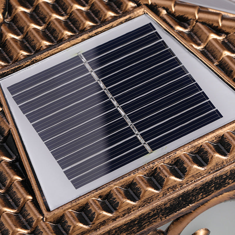 ضوء رأس عمود LED زجاجي منحوت من الألومنيوم مقاوم للماء بالطاقة الشمسية الصينية التقليدية للإضاءة الخارجية للحديقة 