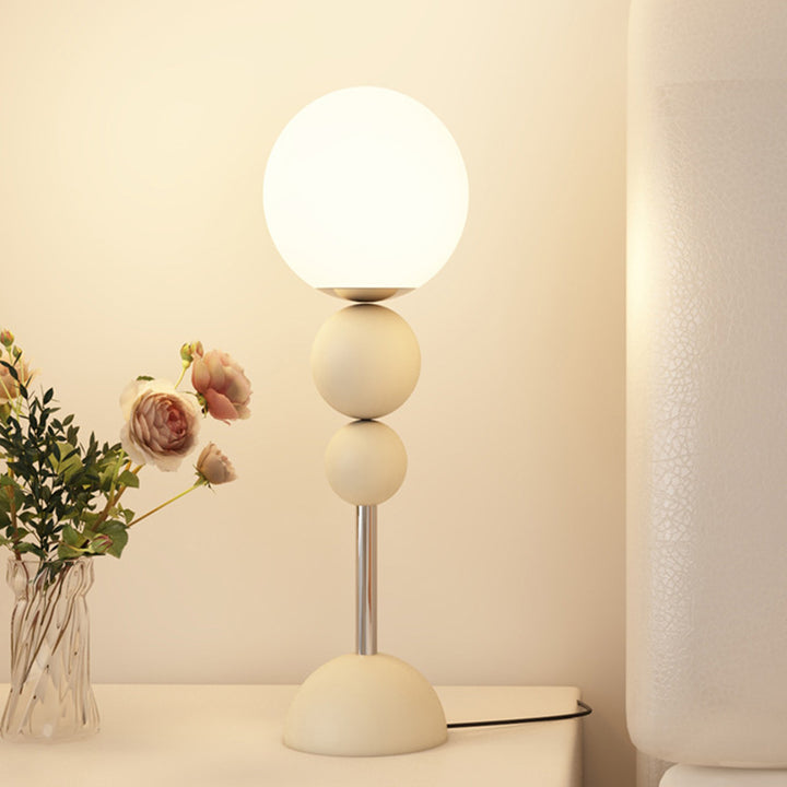 Moderne minimalistische Multi Orb Eisen Kunststoff 1-Licht Tischlampe für Schlafzimmer 