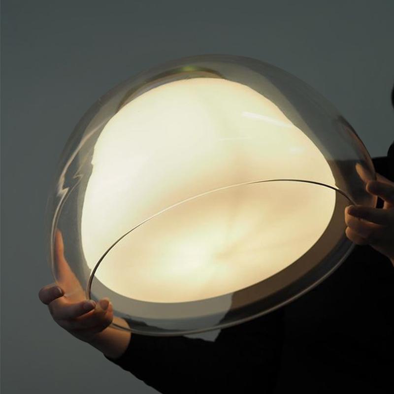 Suspension lumineuse moderne minimaliste ovale en aluminium et verre à 1 lumière pour salon 