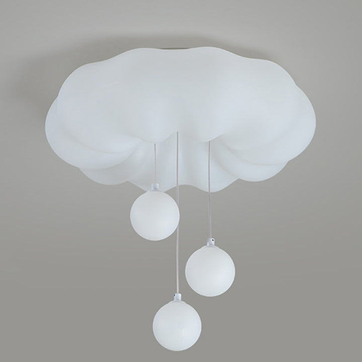 Zeitgenössische kreative Wolken-Kugel-Bogen-Eisen-PET LED-Bündig-Einfassungs-Deckenleuchte für Schlafzimmer 