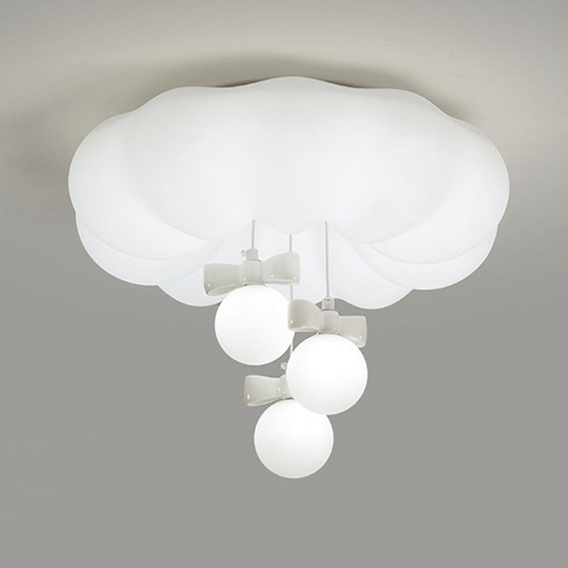 Zeitgenössische kreative Wolken-Kugel-Bogen-Eisen-PET LED-Bündig-Einfassungs-Deckenleuchte für Schlafzimmer 