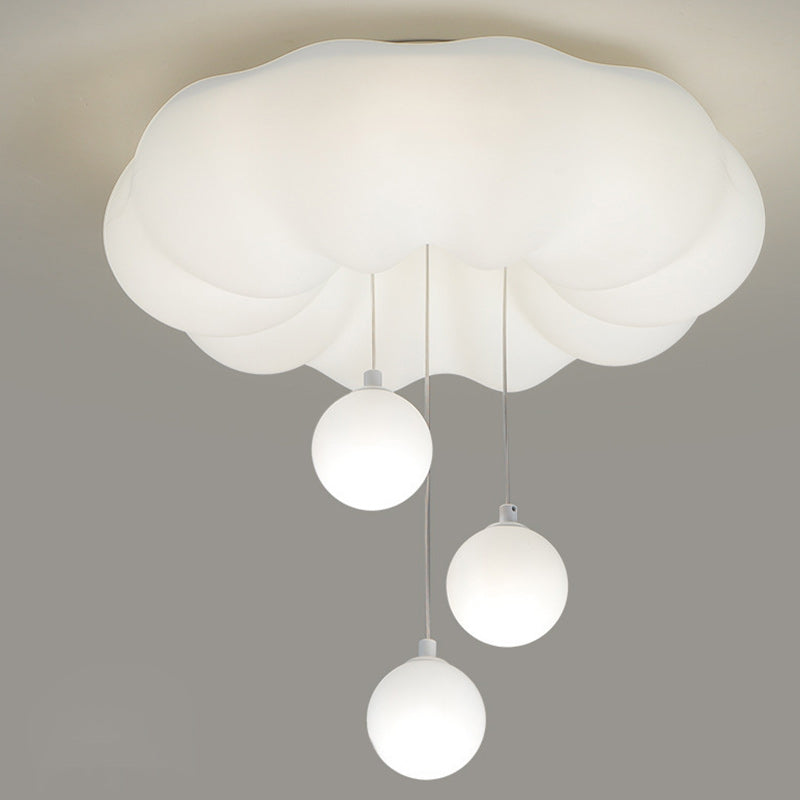 Zeitgenössische kreative Wolken-Kugel-Bogen-Eisen-PET LED-Bündig-Einfassungs-Deckenleuchte für Schlafzimmer 