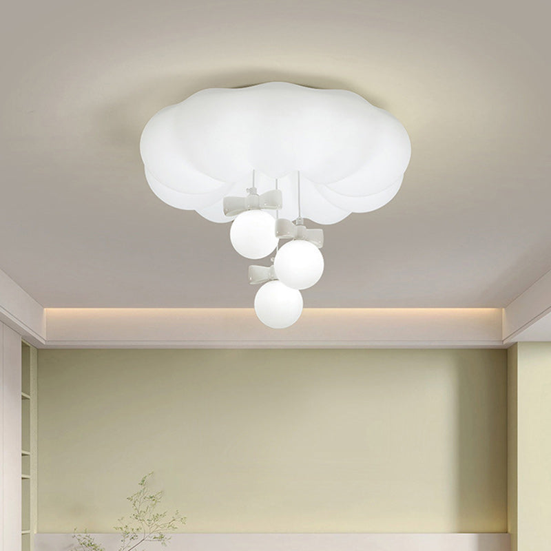 Zeitgenössische kreative Wolken-Kugel-Bogen-Eisen-PET LED-Bündig-Einfassungs-Deckenleuchte für Schlafzimmer 