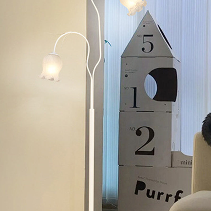 Lampadaire moderne minimaliste avec longue fleur, cadre en fer, abat-jour en verre, 2/3 lumières pour salon 