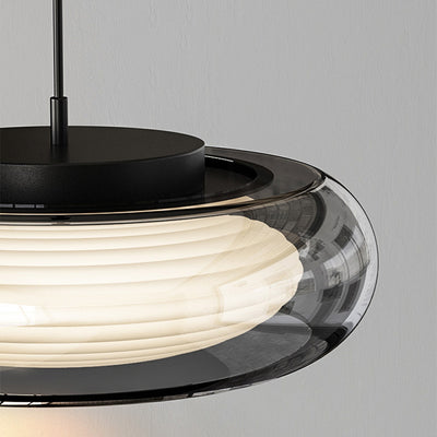 Lámpara de Aplique de Pared LED de Plástico con Pantalla de Vidrio Redonda de Hierro Curvado Minimalista Moderna para Sala de Estar 