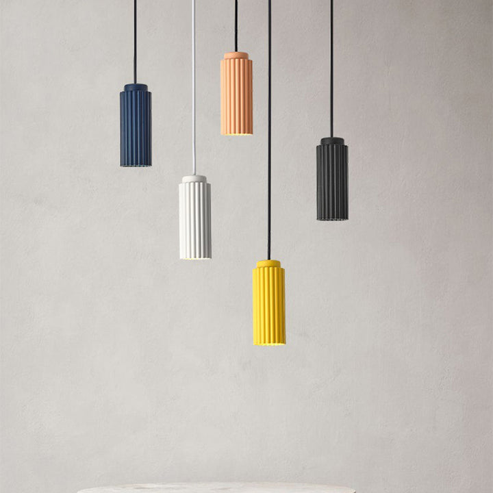 Suspension contemporaine nordique à rayures cylindriques en aluminium et fer, 1 lumière pour salon 