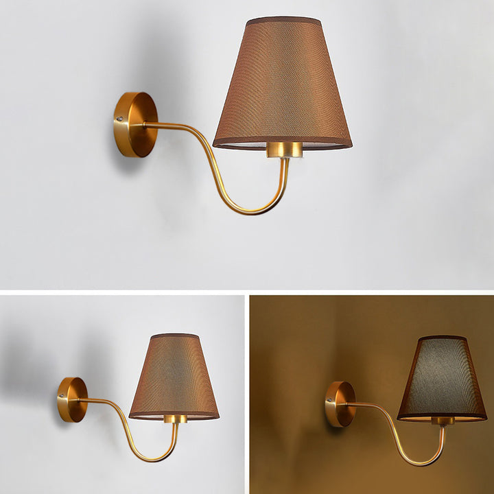 Applique murale 1 lumière avec abat-jour en tissu et tige courbée en fer moderne nordique pour salon 