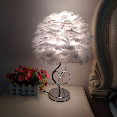Modern Art Deco Heart Feather Iron Rod 1-Light Table Lamp For Bedroom