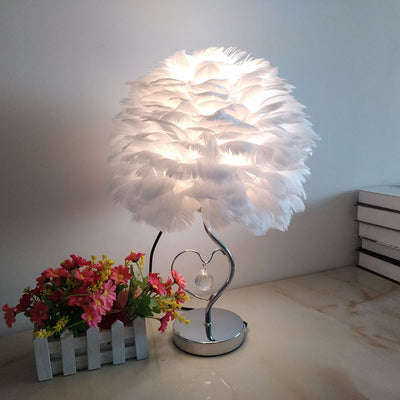 Modern Art Deco Heart Feather Iron Rod 1-Light Table Lamp For Bedroom