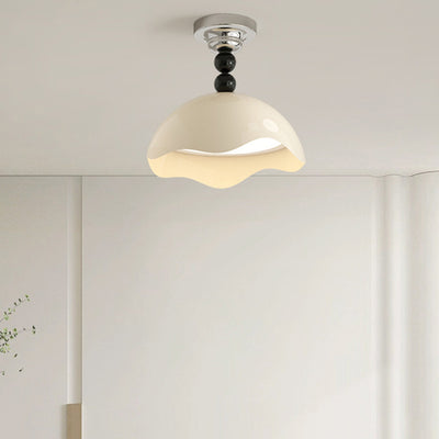 Plafonnier semi-encastré à LED en aluminium, fer et acrylique en forme d'œuf à dôme rond créatif contemporain pour salon 