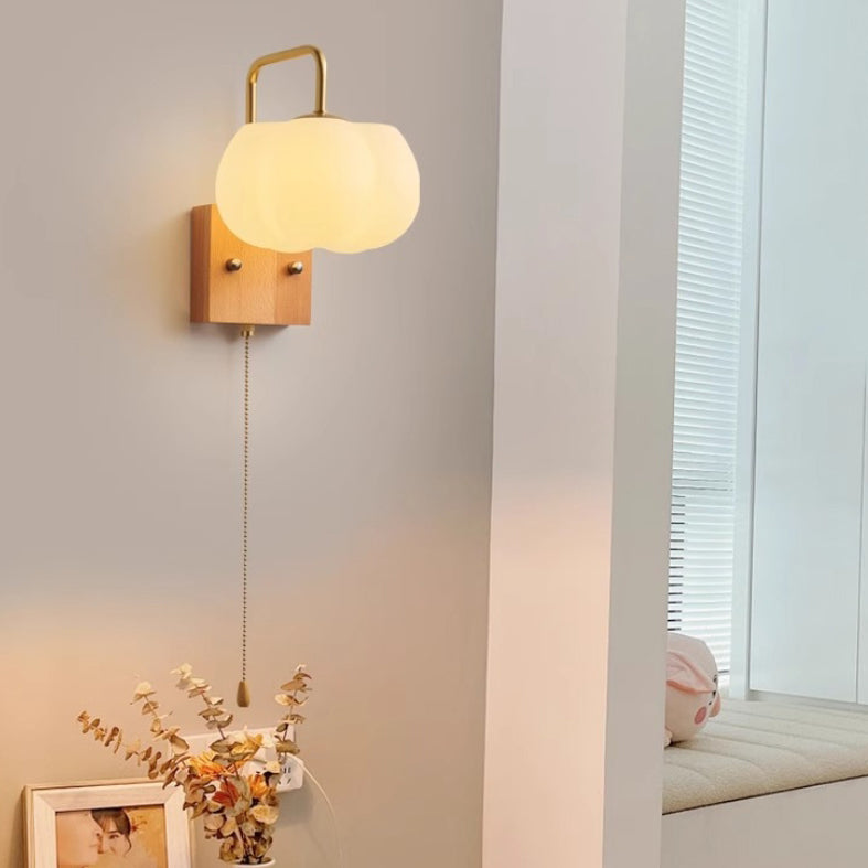 Applique murale 1 lumière en forme de citrouille carrée minimaliste moderne avec base en bois et abat-jour en plastique et fer pour salon 