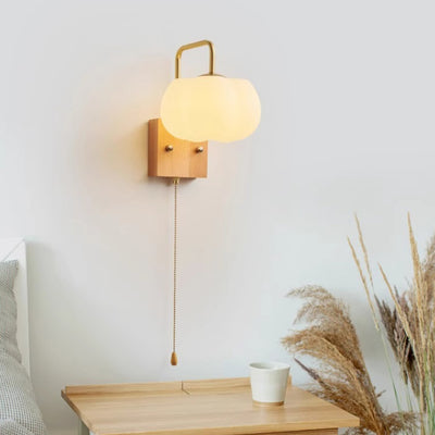 Applique murale 1 lumière en forme de citrouille carrée minimaliste moderne avec base en bois et abat-jour en plastique et fer pour salon 