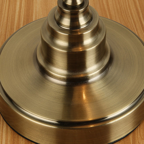 Lámpara de mesa de 1 luz con estructura de hierro y cúpula curva vintage tradicional para dormitorio 