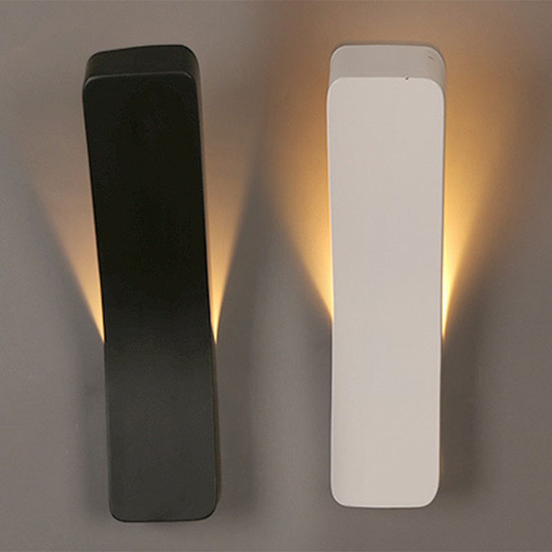 Lampe murale 1 lumière avec abat-jour rectangulaire incurvé minimaliste moderne en fer pour salon 