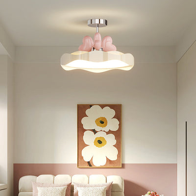 Luz de techo semiempotrada LED de PU acrílico de hierro con forma de corazón de onda redonda creativa contemporánea para dormitorio 