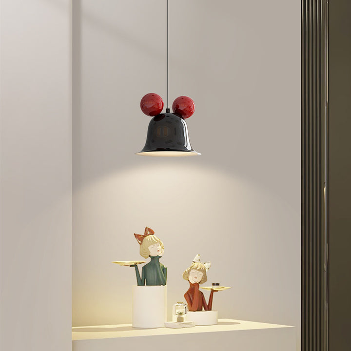 Zeitgenössische kreative runde Glockenform Eisen 1-Licht Pendelleuchte für Schlafzimmer 