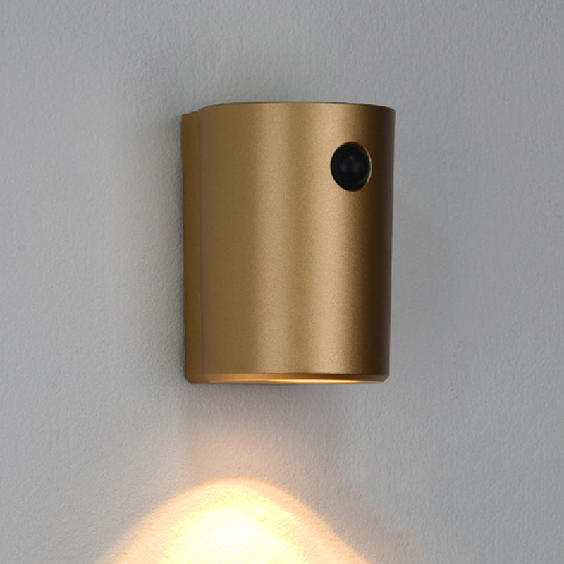 Applique murale LED en résine avec cylindre de charge électromagnétique à succion minimaliste moderne pour chambre 