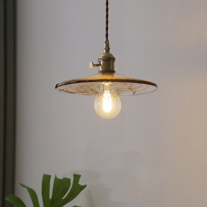 Luminaire suspendu en forme de sphere Luminaire suspendu en forme de sphere