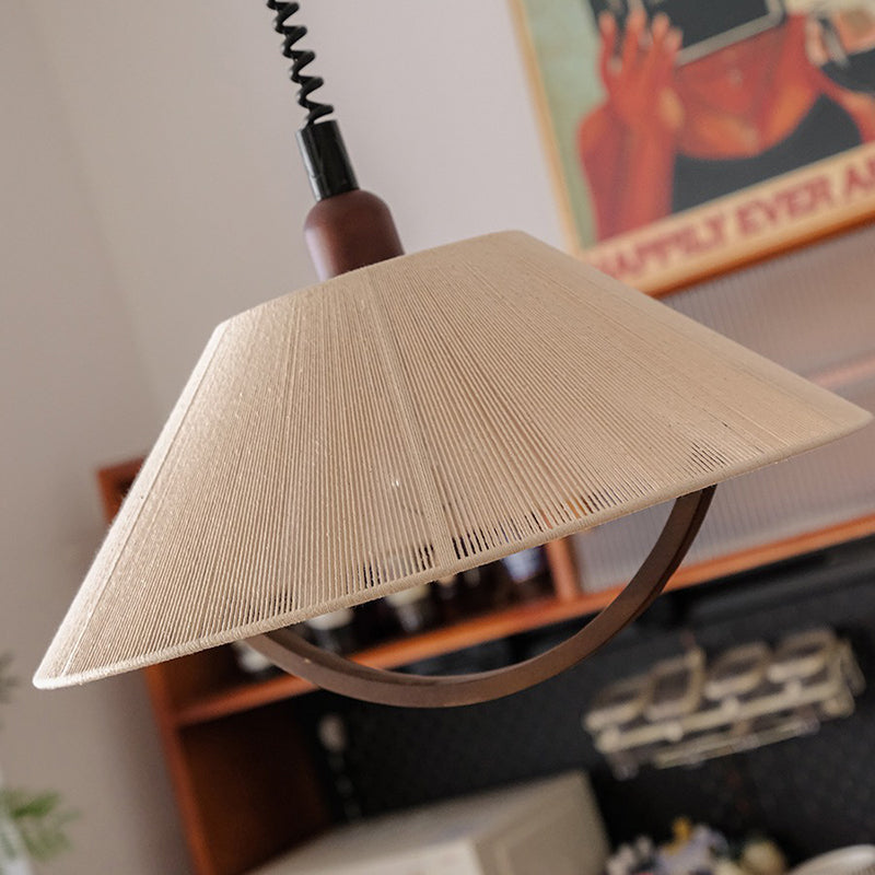 Lustre suspendu contemporain rétro rond trapézoïdal en bois de frêne et coton lin à 1 lumière pour salon 