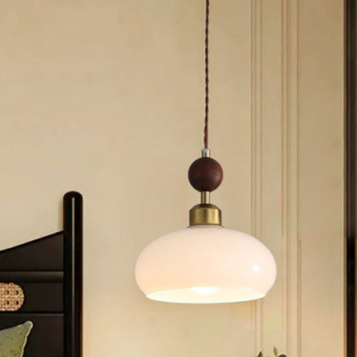 Zeitgenössischer Retro-Kronleuchter mit runder Kugel und ovaler Hardware, Holz- und Glasschirm, 1/3-flammig, Inselleuchte für Esszimmer 