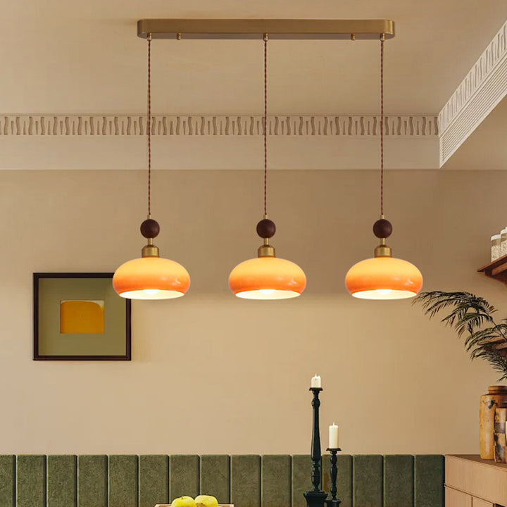 Zeitgenössischer Retro-Kronleuchter mit runder Kugel und ovaler Hardware, Holz- und Glasschirm, 1/3-flammig, Inselleuchte für Esszimmer 