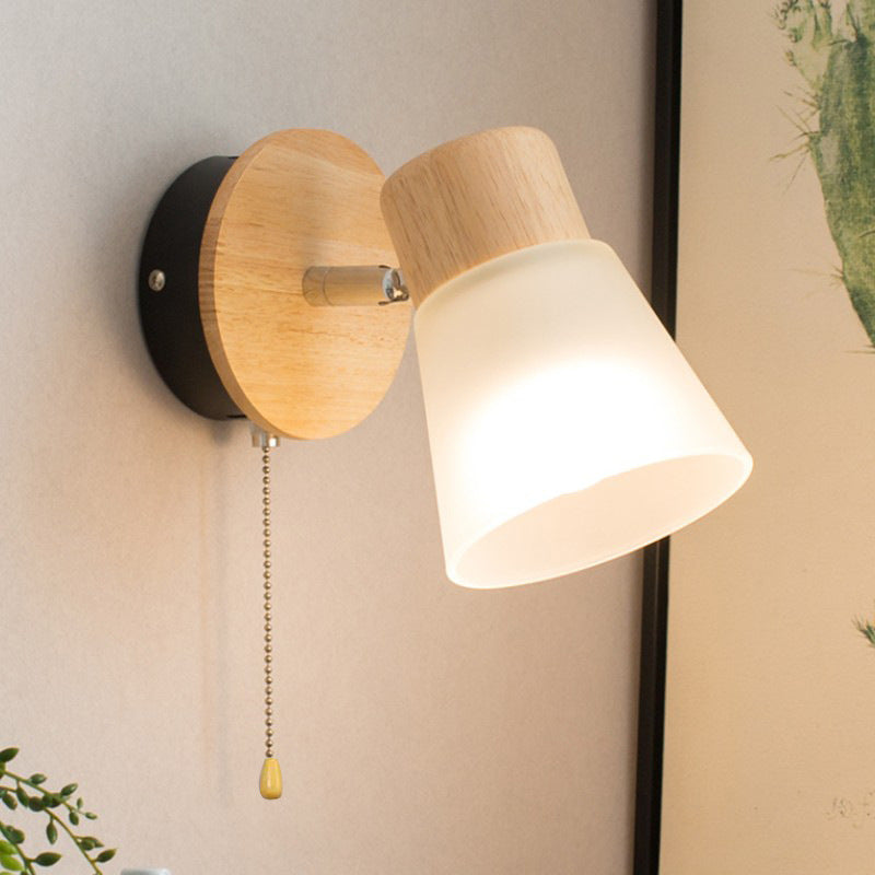 Applique murale 1 lumière en bois massif et fer avec abat-jour en verre de forme ronde nordique contemporaine pour chambre 