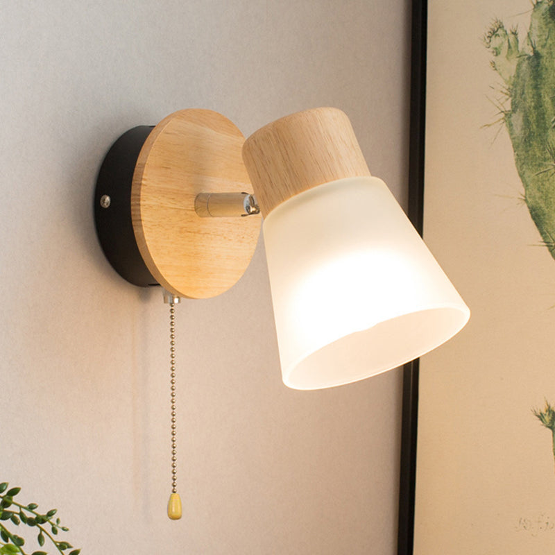 Applique murale 1 lumière en bois massif et fer avec abat-jour en verre de forme ronde nordique contemporaine pour chambre 