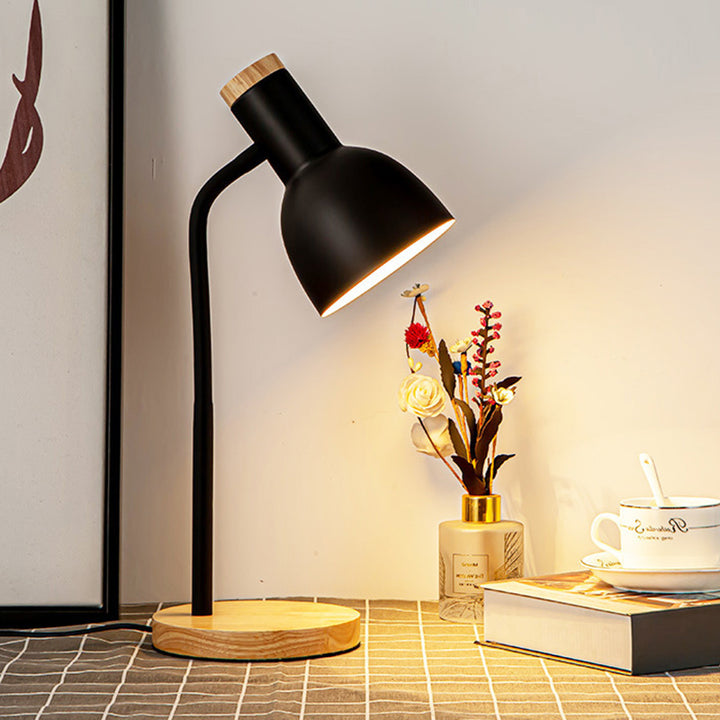 Lampe de table 1 lumière pour chambre à coucher avec abat-jour en fer de forme ronde minimaliste moderne et base en bois 