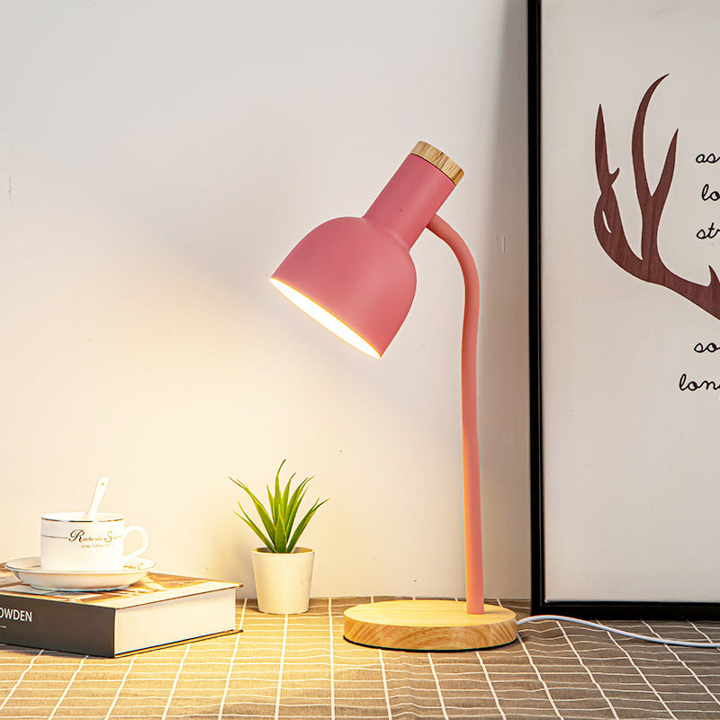 Lampe de table 1 lumière pour chambre à coucher avec abat-jour en fer de forme ronde minimaliste moderne et base en bois 