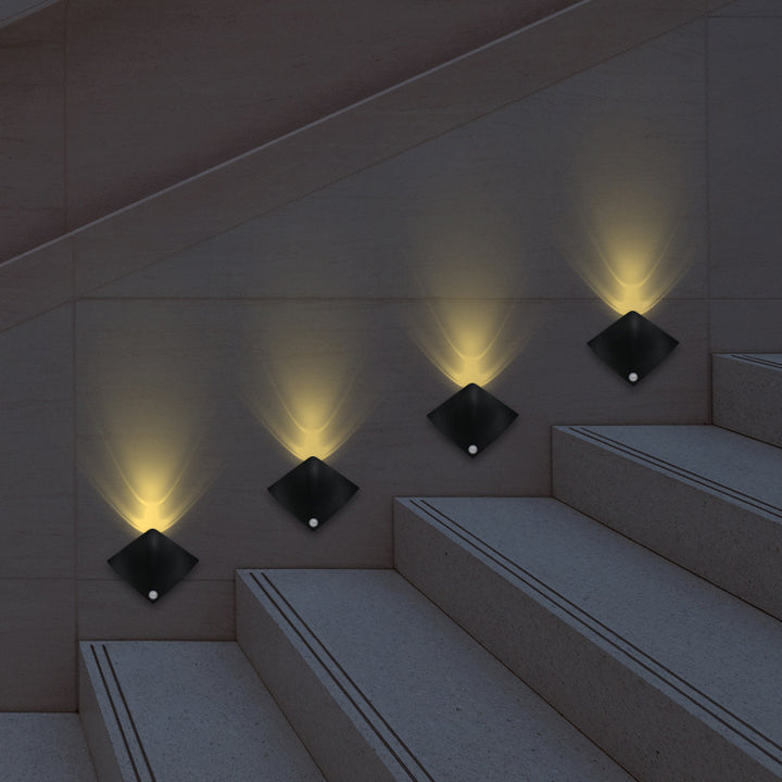 Lámpara de Aplique de Pared LED Acrílica en Forma de Pez Diablo Diamante Sensor Minimalista Moderna para Sala de Estar 