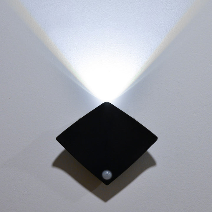 Lámpara de Aplique de Pared LED Acrílica en Forma de Pez Diablo Diamante Sensor Minimalista Moderna para Sala de Estar 